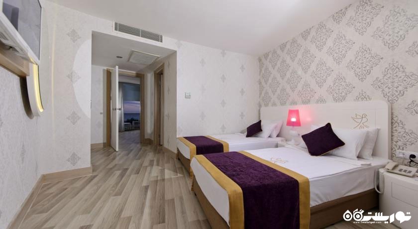 سوئیت جونیور هتل ری مار